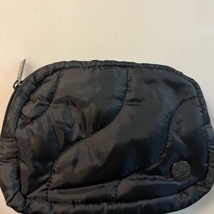 Senita puff black belt bag